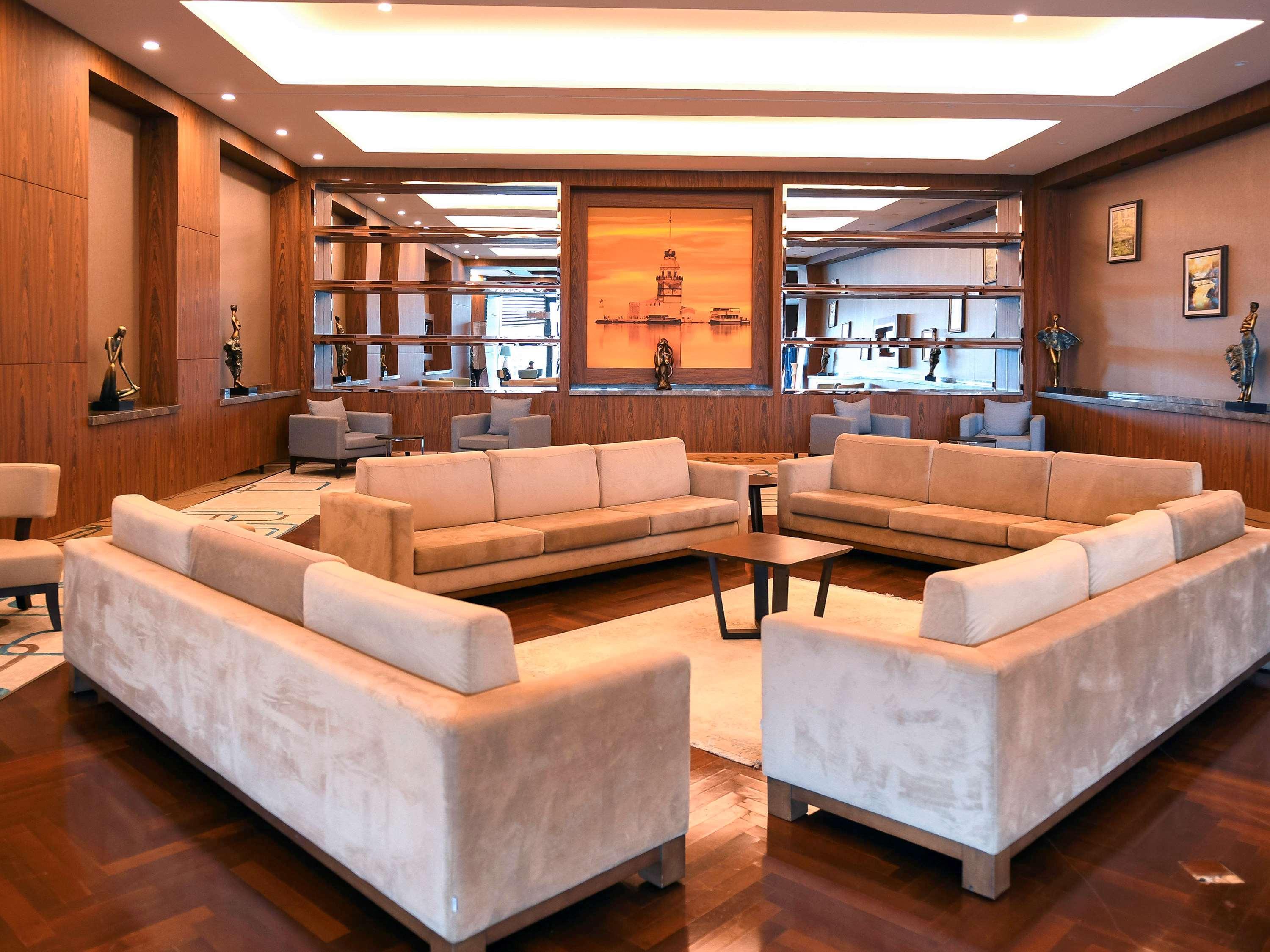 Mercure Istanbul West Hotel & Convention Center Exterior foto