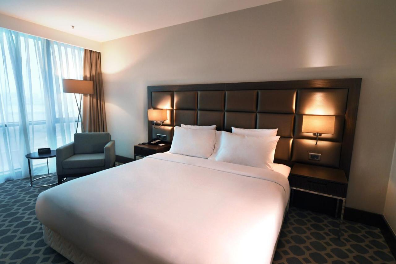 Mercure Istanbul West Hotel & Convention Center Exterior foto